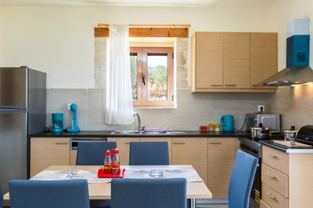 Dimokritos Villas, A Homestay Experience, By Thinkvilla Angeliana  Esterno foto