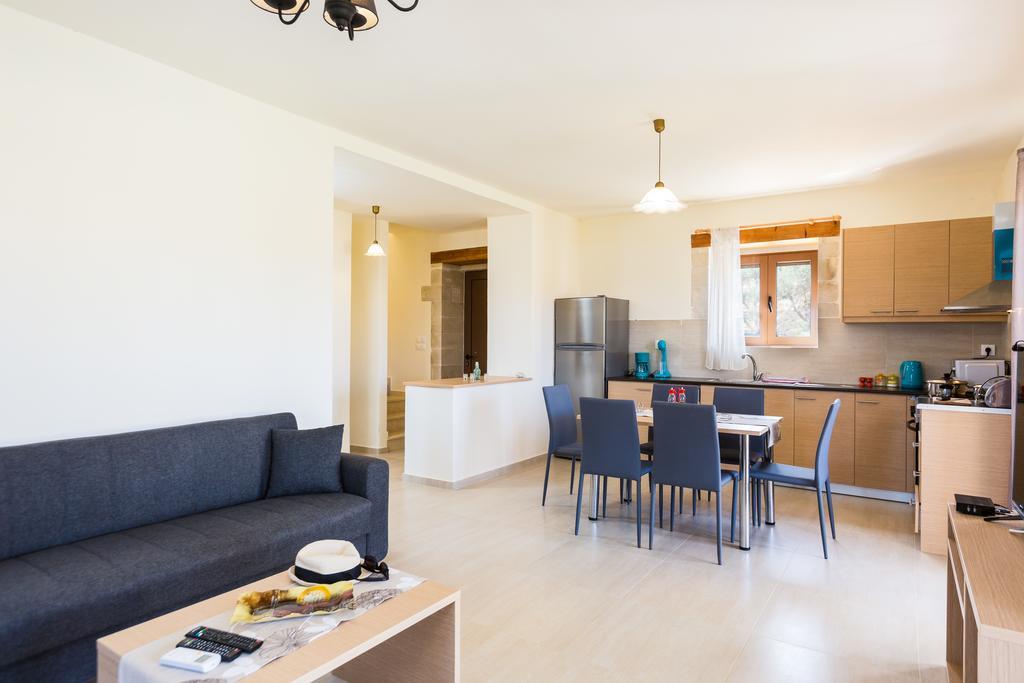 Dimokritos Villas, A Homestay Experience, By Thinkvilla Angeliana  Esterno foto